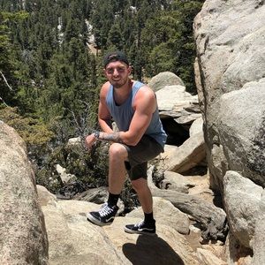 Meet your Posher, Anthony